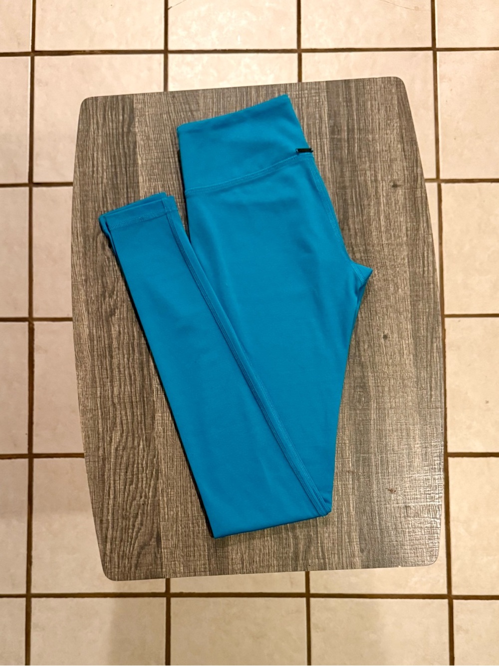 Womans Bright Blue Active Leggings